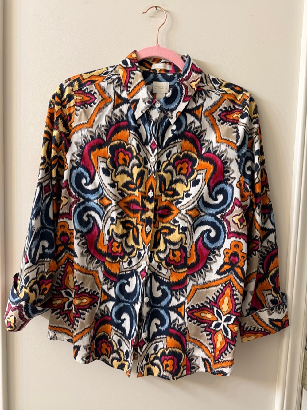 Chico's Multicolor Abstract Floral Button-Up Blouse